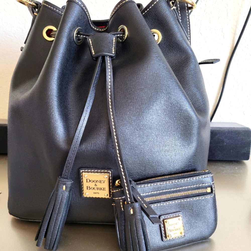 Dooney and bourke drawstring bag